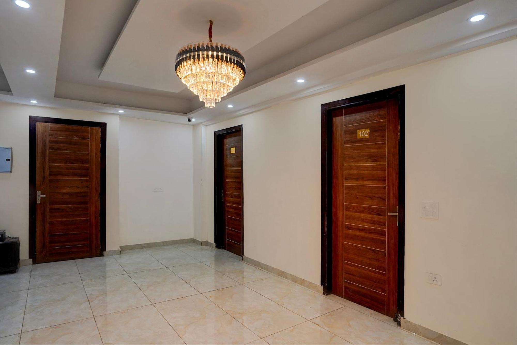 Hotel O R.N Residency Hotel 加济阿巴德 外观 照片